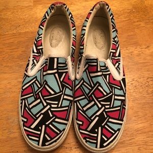 Bucket feet Slip on sneakers very good cond Size 6 artsy colorful fun bright